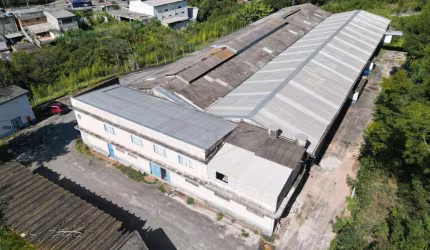 Galpão para Venda em Francisco Morato, Parque Climateric Rolland, 3 banheiros, 3 vagas