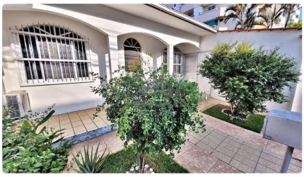 Casa de 03 Quartos com Suíte em excelente localização - Barreiros São José SC