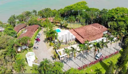 Linda Propriedade para Festa e Eventos ,10 Chalés Local  Espetacular em Biguaçu-Balneário São Miguel sc