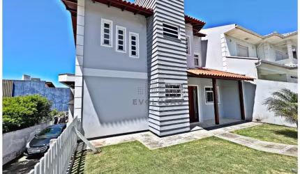 Casa à venda, 320 m² por R$ 1.350.000,00 - Capoeiras - Florianópolis/SC