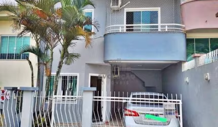 SOBRADO 3 Quartos, Mobiliado, 2 Vagas - Forquilhas - Santa Catarina