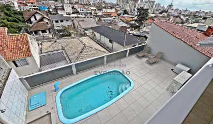 Casa com Piscina e 03 suítes, Pronta para Morar.