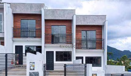 Sobrado com 2 dormitórios (suíte) - 78 m² - Potecas - São José/SC