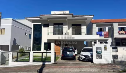 Casa com 4 dormitórios à venda - Potecas - São José/SC