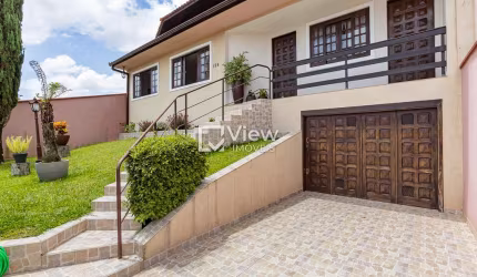 Casa com 3 quartos à venda na Alexandre Dalcuch, 156, Bacacheri, Curitiba, 230 m2 por R$ 980.000