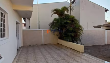 Casa à venda com 4 quartos no Jardim Eulina, em Campinas/SP