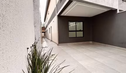 Casa Residencial à venda com 3 quartos no bairro Aviação - Praia Grande.