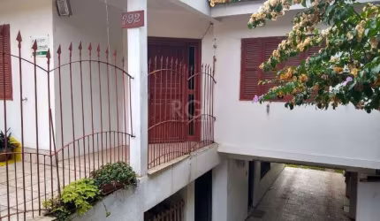 Casa para Venda - 189.52m², 3 dormitórios, sendo 1 suites, 2 vagas - Aparecida