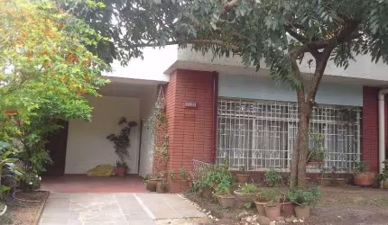 Casa para Venda - 330m², 4 dormitórios, Menino Deus