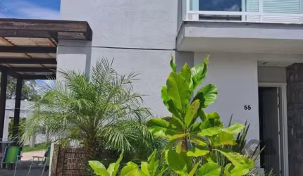 Casa em Condomínio em Lomba do Pinheiro