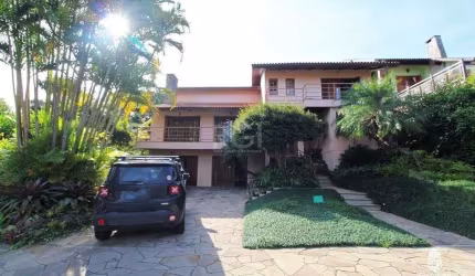Casa Para comprar com 5 Dormitórios à venda, 420 m²-Cavalhada - Porto Alegre/RS