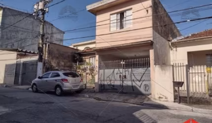 Terreno a venda medindo 250 metros 10x25, Chácara Belenzinho com 2 sobrados e 1 casa térrea.  Terreno com saída para 2 ruas sendo uma sem saída.