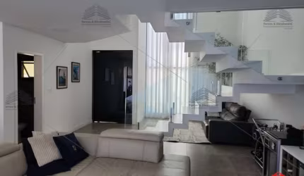 Casa térrea em Guararema, com 03 dormitórios, 03 suítes, sala para 03 ambientes, 5 banheiros