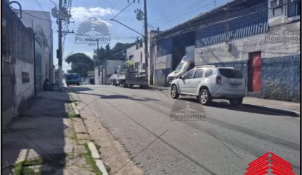 Galpão e Predio para Venda na Vila Prudente com 1338 metros de área construída e 500 de terreno com 3 pisos,escritorio, vestiario, refeitorio