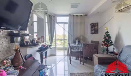 Apartamento Duplex à venda na Vila Clementino: 2 quartos, sala 2 ambientes com Sacada, 1 banheiro, 1 vaga, serviço de limpeza, lavanderia omo
