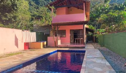Sobrado com 4 dormitórios à venda, 300 m² por R$ 1.200.000,00 - Praia de Boiçucanga - São Sebastião/SP