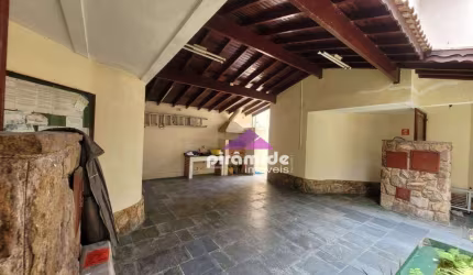 Casa para alugar, 136 m² por R$ 3.000,01/mês - Martim de Sá - Caraguatatuba/SP