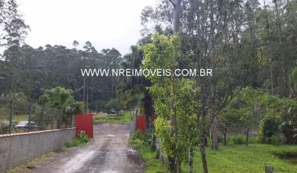 CHÁRACA EM FORMAÇÃO À VENDA