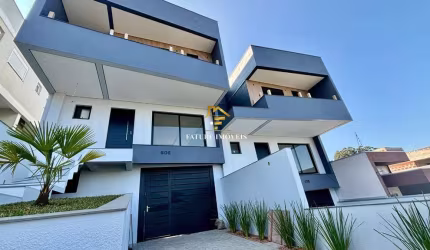 Casa com 3 quartos à venda na Rua Adelino Canali, 681, São Luiz, Caxias do Sul por R$ 850.000