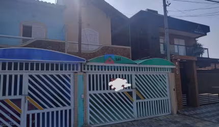 Casa com 2 dorms, Maracanã, Praia Grande - R$ 330 mil, Cod: 70835653