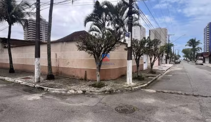 Casa com 3 dorms, Caiçara, Praia Grande - R$ 750 mil, Cod: 70836122