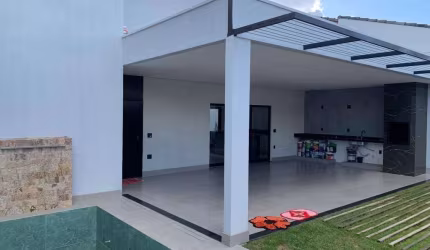 Linda casa  de alto padrão