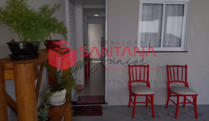 Kitnet mobiliada no térreo, em Vilas do Atlântico