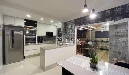 Casa com 4 dormitórios à venda, 250 m² por R$ 1.475.000,00 - Jardim Colônia - Jundiaí/SP