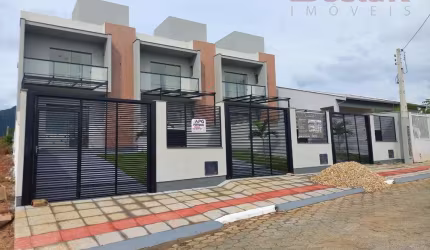 Sobrado em Areias  -  Governador Celso Ramos