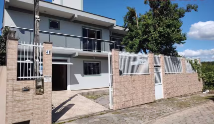 Casa no Caminho Novo  -  Palhoça