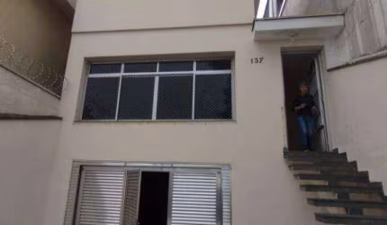 Sobrado com 3 dormitórios à venda, 220 m² por R$ 575.000 - Jardim Jaraguá (São Domingos) - São Paulo/SP
