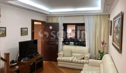 CASA 3 DORMITORIOS 1 SUITE , 2 VAGAS , EDCICULA COM 1 SUITE ,QUINTAL ,EXCELENTE LOCALIZAÇAO
