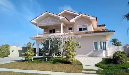 Excelente Casa à Venda no Condomínio Saint Charbel - Araçoiaba da Serra, com Ampla Área e Conforto