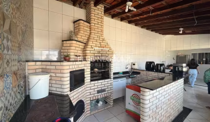 Casa à Venda em Votorantim - Oportunidade Imperdível! Localização tranquila e familiar. Fácil acess