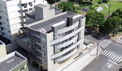 Apartamento a venda com 3 quartos sendo 1 suíte no Condomínio Edifício Piemonte