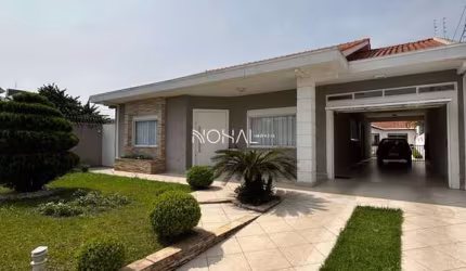 CASA TÉRREA COM PISCINA NO JARDIM CARVALHO