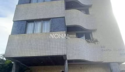 Apartamento a venda com 3 quartos sendo 1 suíte no Edifício Santa Clara