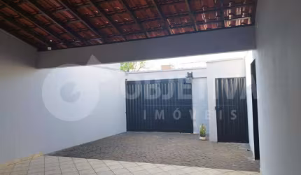 Casa à venda, 3 quartos, 1 suíte, 4 vagas, PRESIDENTE ROOSEVELT - UBERLANDIA/MG