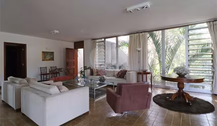 Casa com 4 quartos à venda em Vila Madalena - SP