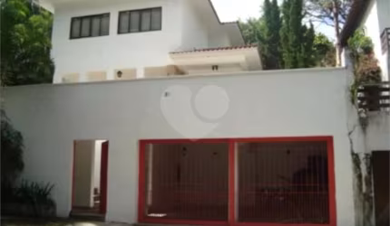 Sobrado com 8 quartos à venda em Sumaré - SP