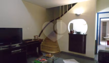 Casa com 3 quartos à venda em Jardim Das Bandeiras - SP