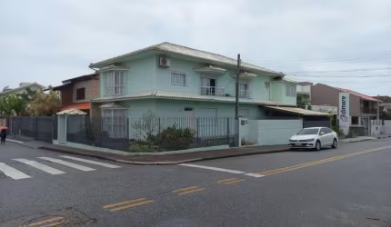 Casa Residencial em Balneário