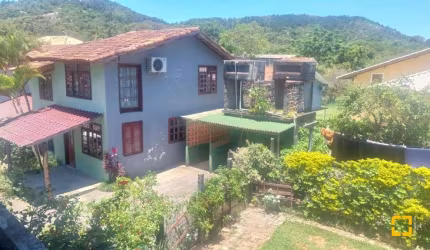 Casa Residencial em Lagoa Da Conceição