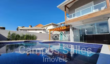 Casa à venda em Peruíbe/SP