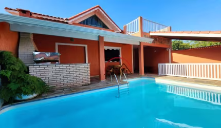 Casa à venda em Peruíbe/SP