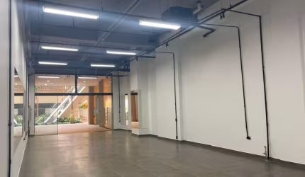 Ponto comercial à venda na Avenida Sagitário, 138, Sítio Tamboré Alphaville, Barueri, 125 m2 por R$ 1.500.000