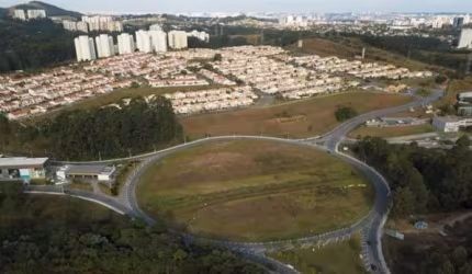 Terreno comercial para alugar na Avenida Marcos Penteado de Ulhôa Rodrigues, Tamboré, Santana de Parnaíba por R$ 135.900