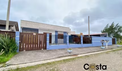 Casa Mobiliada com Piscina em Nova Tramandaí