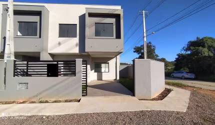 EXCELENTE SOBRADO DE ESQUINA, A VENDA NO BALNEÁRIO SANTA CLARA/ITAPOÁ-SC