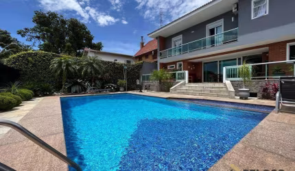 Sobrado com 800m² | 4 suítes | 5 vagas | Horto Florestal - São Paulo/SP